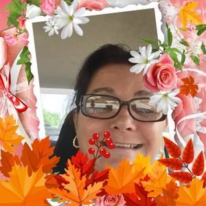 Meet your Posher, Angelique